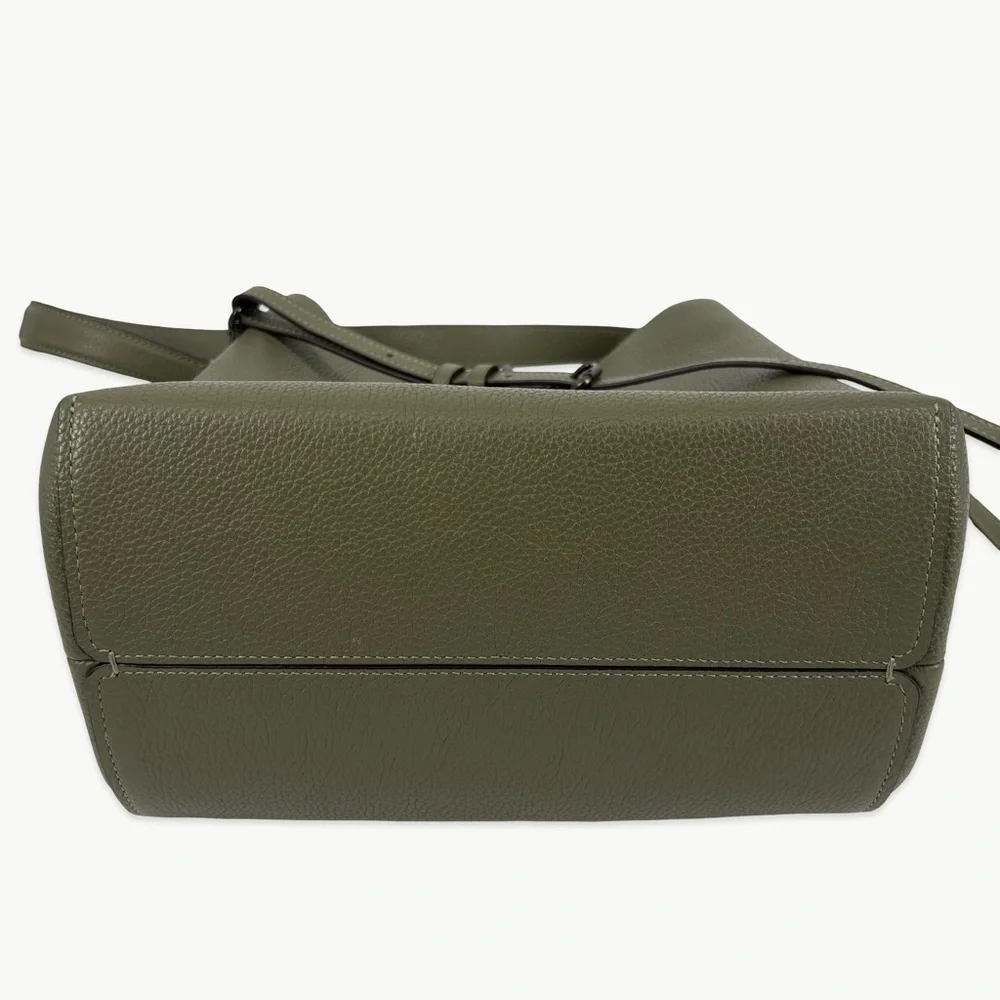 Coach Charlie Bucket 21 Crossbody Pebbled Leather Light Fern Green New Classic